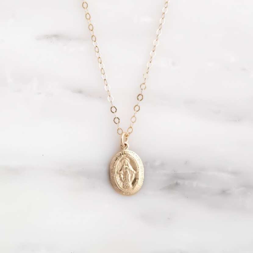 Collier Madone